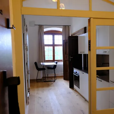 Innviertler Versailles * Aurolzmunster