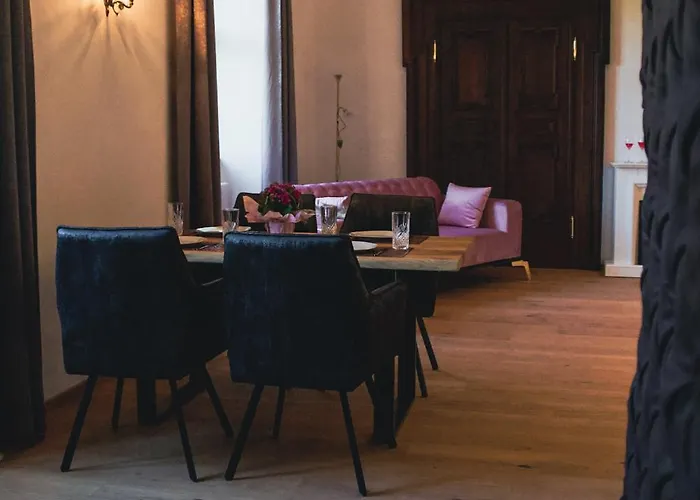 Innviertler Versailles Hotel Aurolzmunster