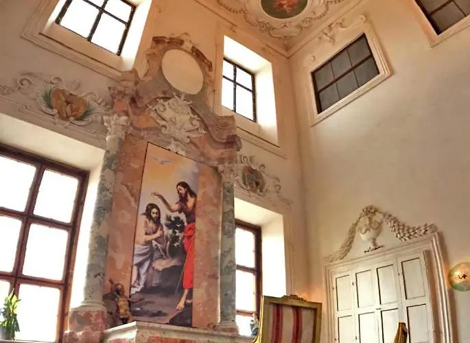 Hotel Innviertler Versailles *