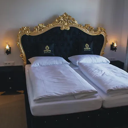 Innviertler Versailles Aurolzmunster