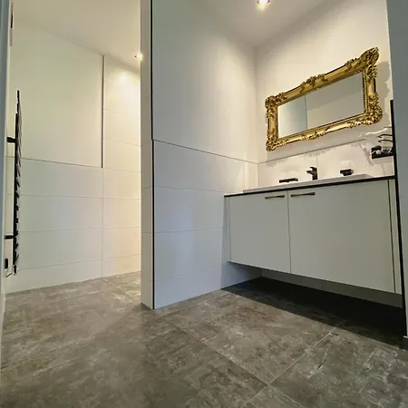 Hotel Innviertler Versailles Aurolzmunster