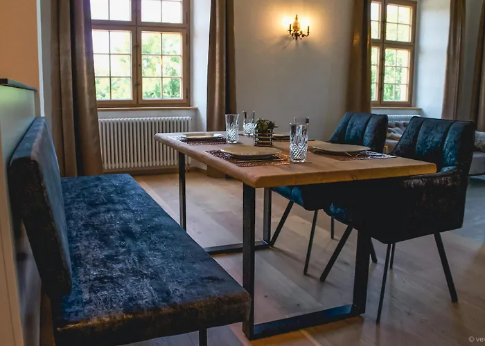 Innviertler Versailles * Aurolzmunster