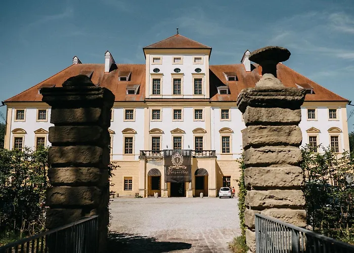 Hotel Innviertler Versailles *